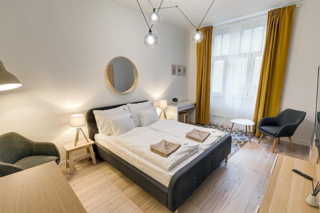 Rozsa Apartments Boedapest Buitenkant foto