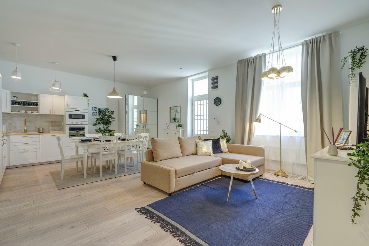 Rozsa Apartments Boedapest Buitenkant foto