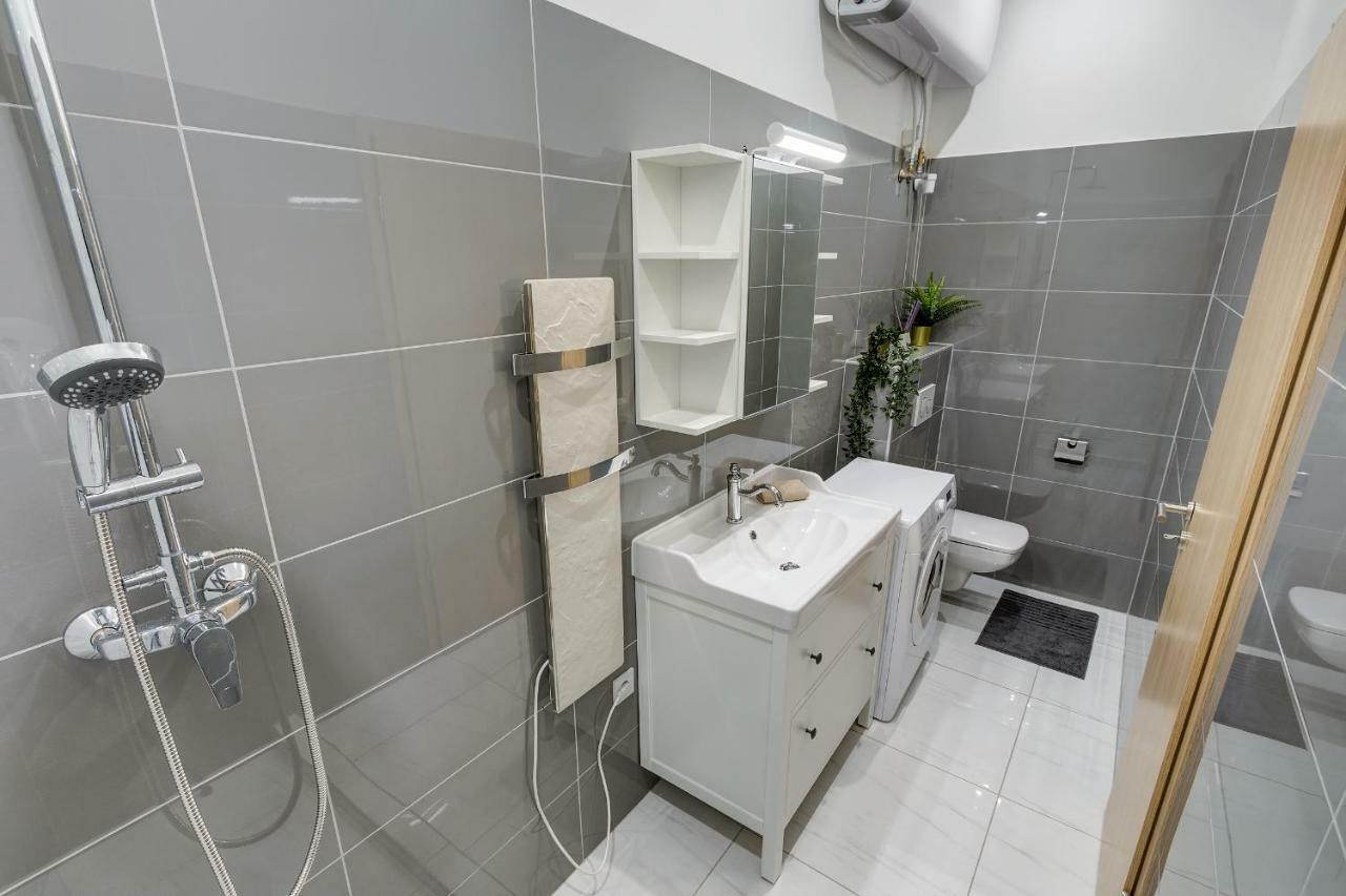Rozsa Apartments Boedapest Buitenkant foto